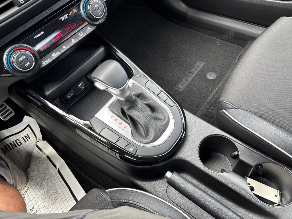 Used 2023 Kia Forte GT-Line FWD image 30