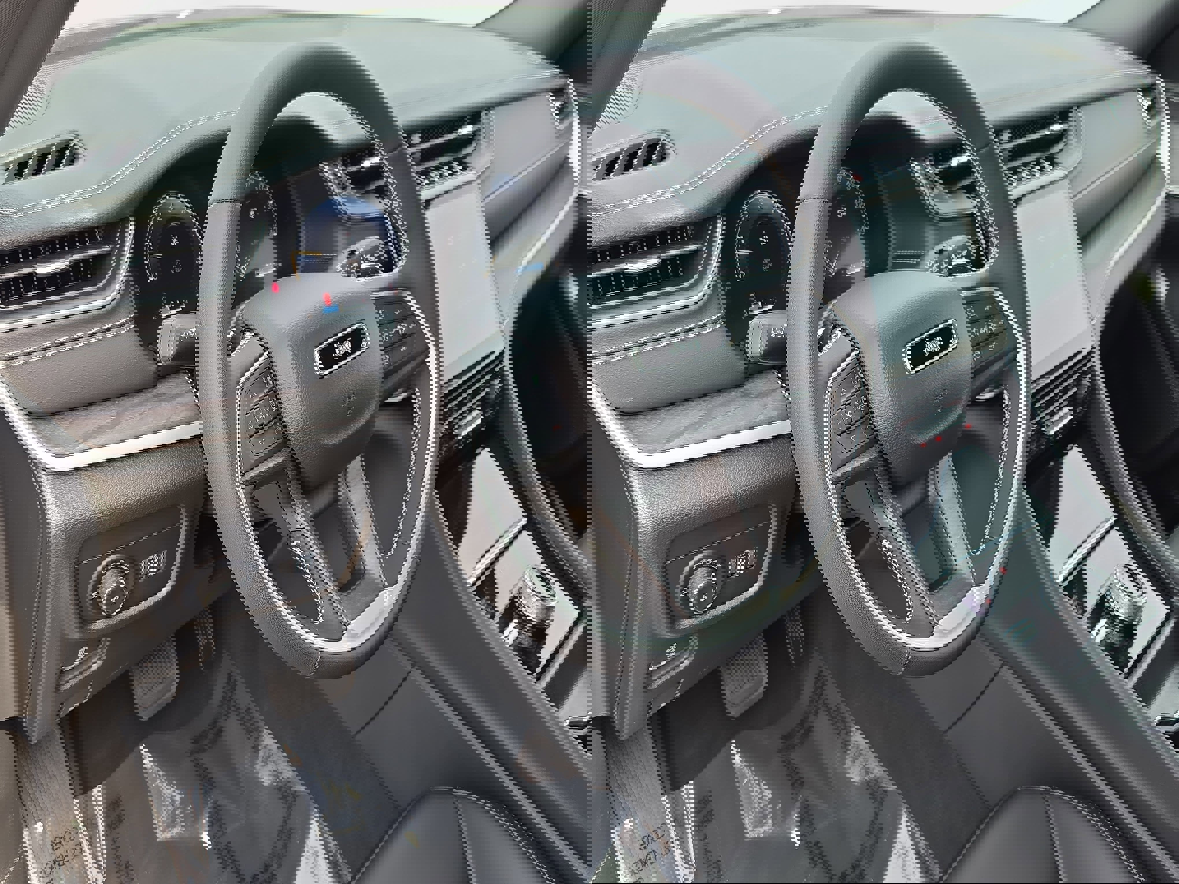 Used 2025 Jeep Grand Cherokee L Limited image 31