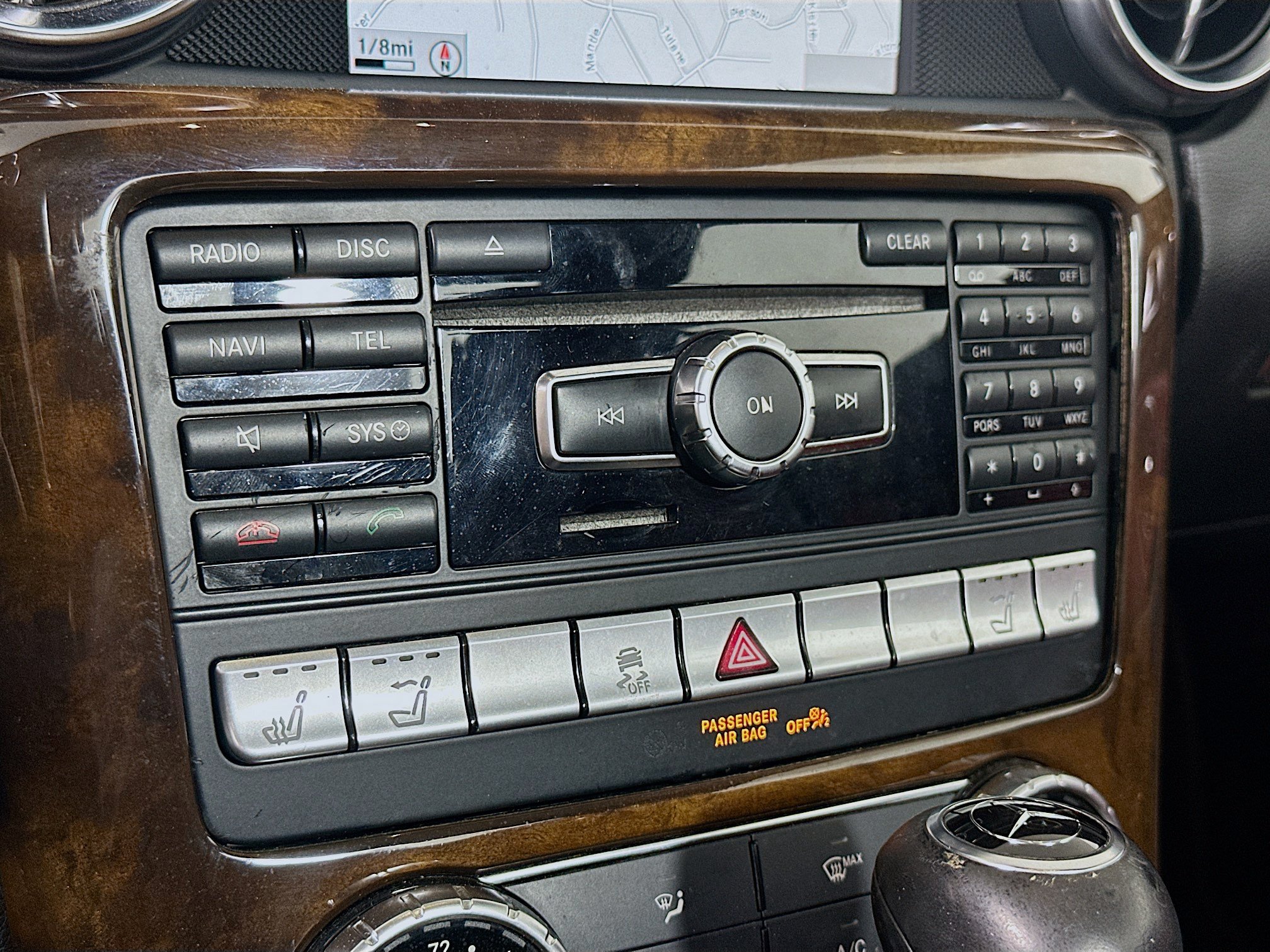 Used 2015 Mercedes-Benz SLK 250 image 24