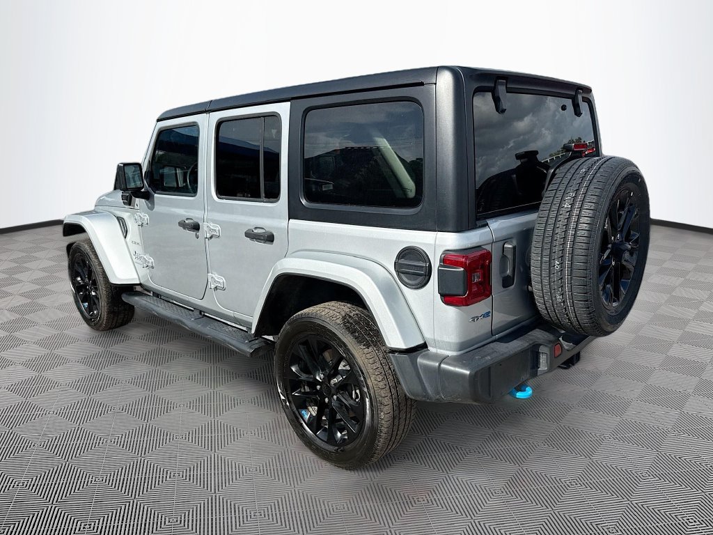 Certified 2023 Jeep Wrangler Unlimited Sahara AWD/4WD image 8