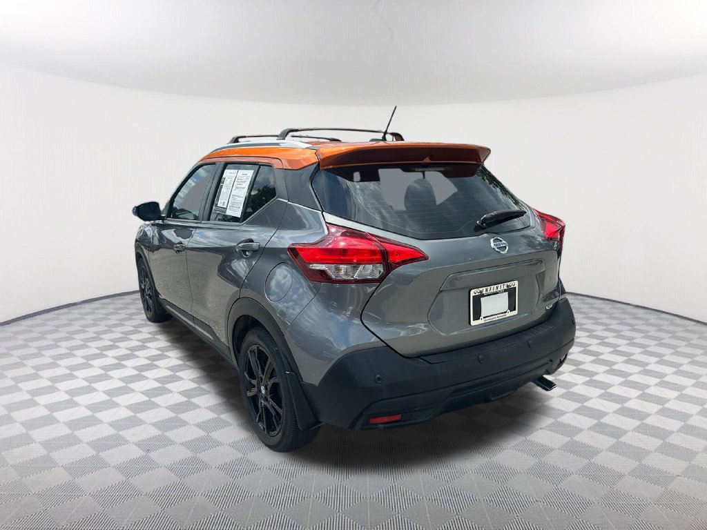 Used 2020 Nissan Kicks SR w/ SR Premium Package FWD image 7