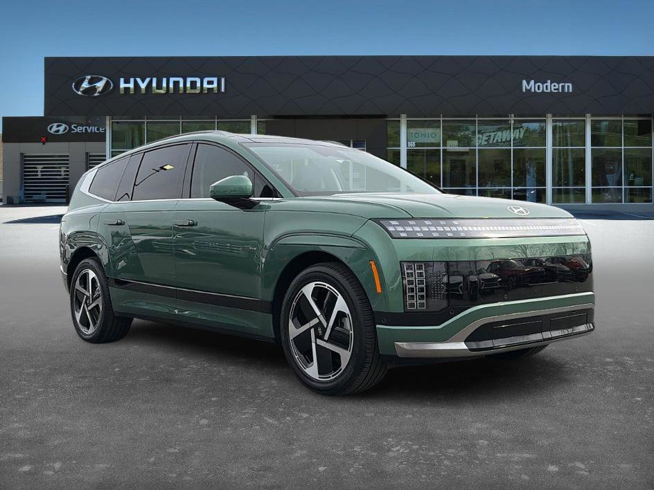 New 2026 Hyundai Ioniq 9 Calligraphy image 2