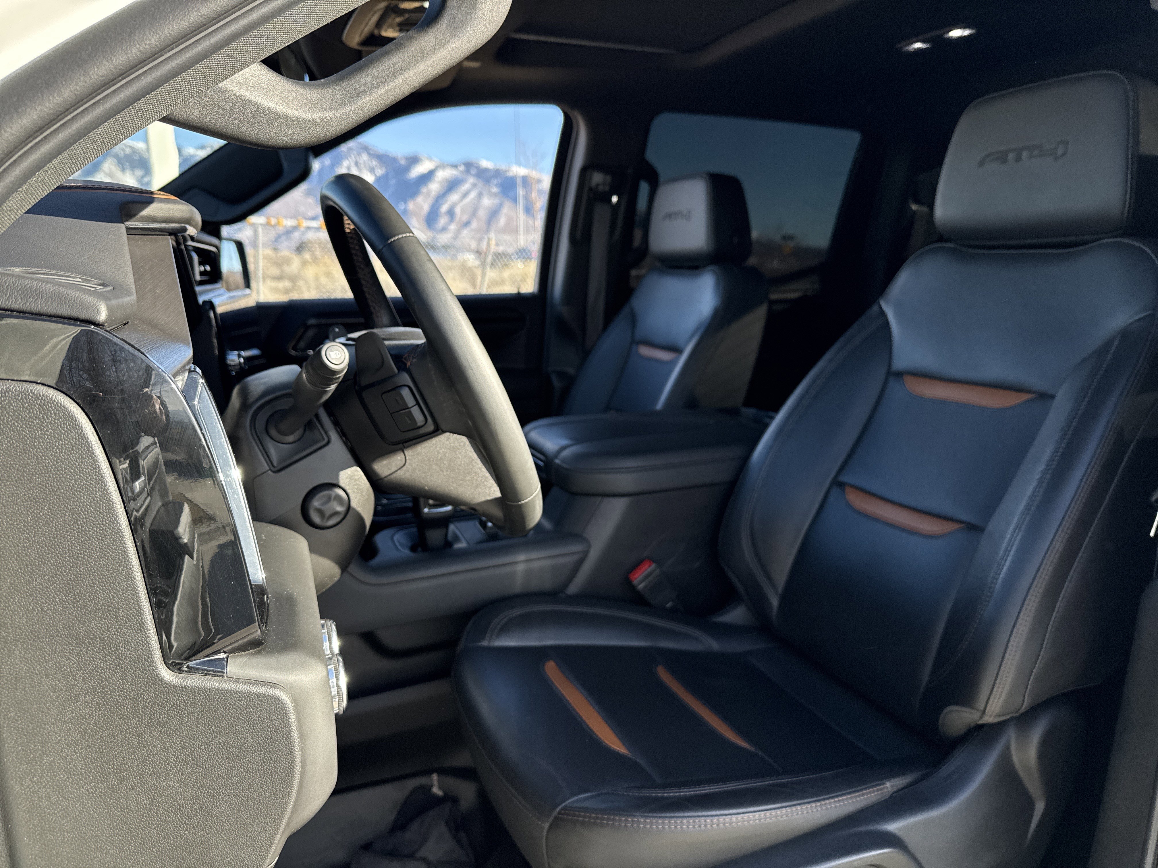 Used 2023 GMC Sierra 1500 AT4 w/ Technology Package image 18