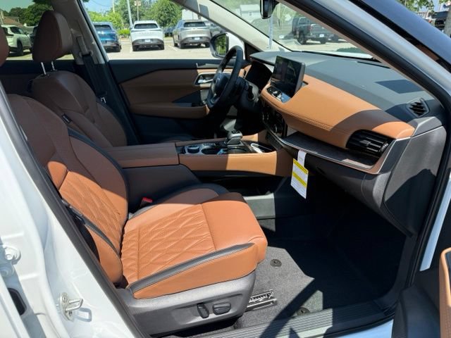 Used 2026 Nissan Rogue Platinum AWD/4WD image 28