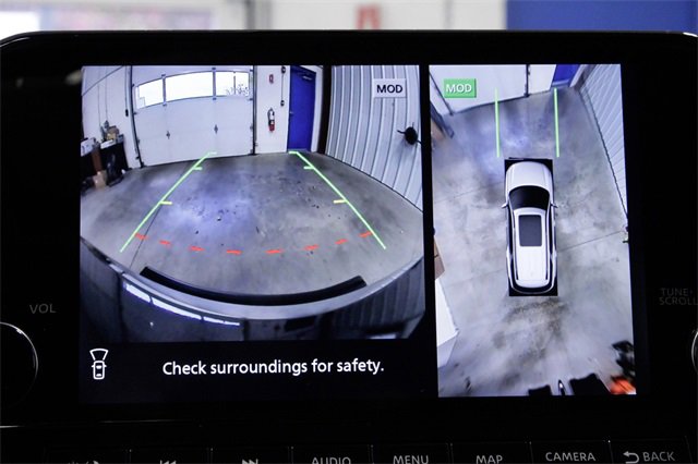 Used 2023 Nissan Pathfinder Platinum image 37