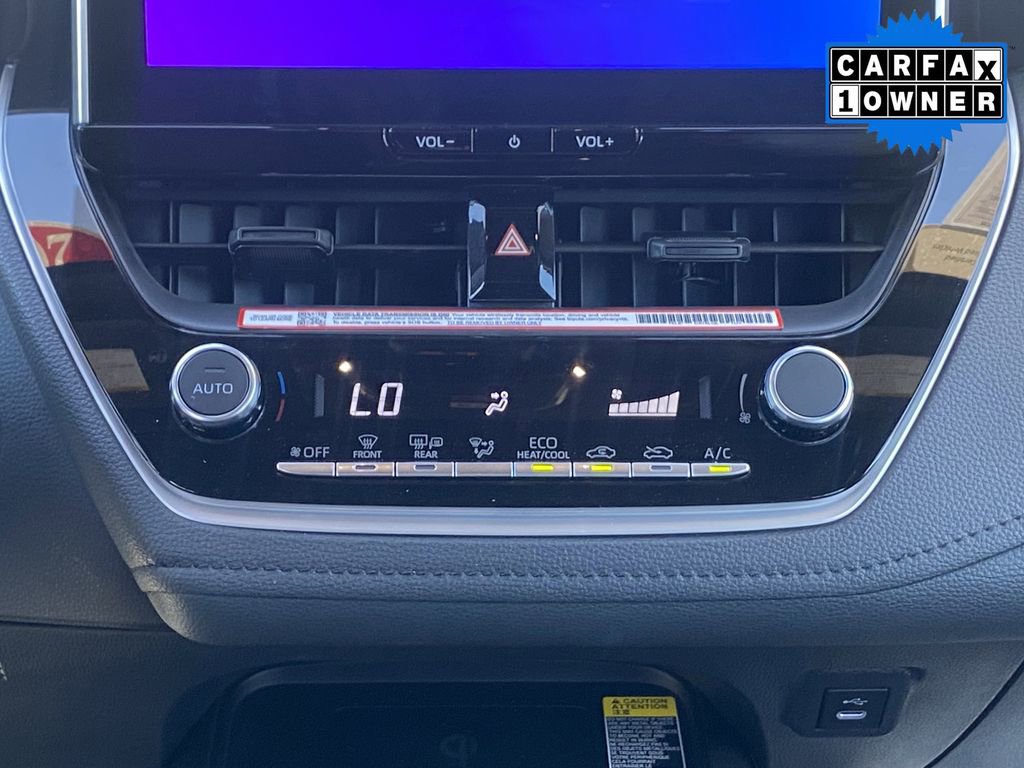 Certified 2025 Toyota Corolla SE w/ SE Premium Package image 32