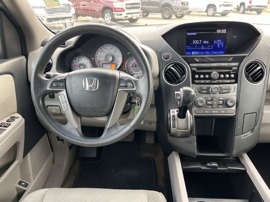 Used 2014 Honda Pilot LX image 10
