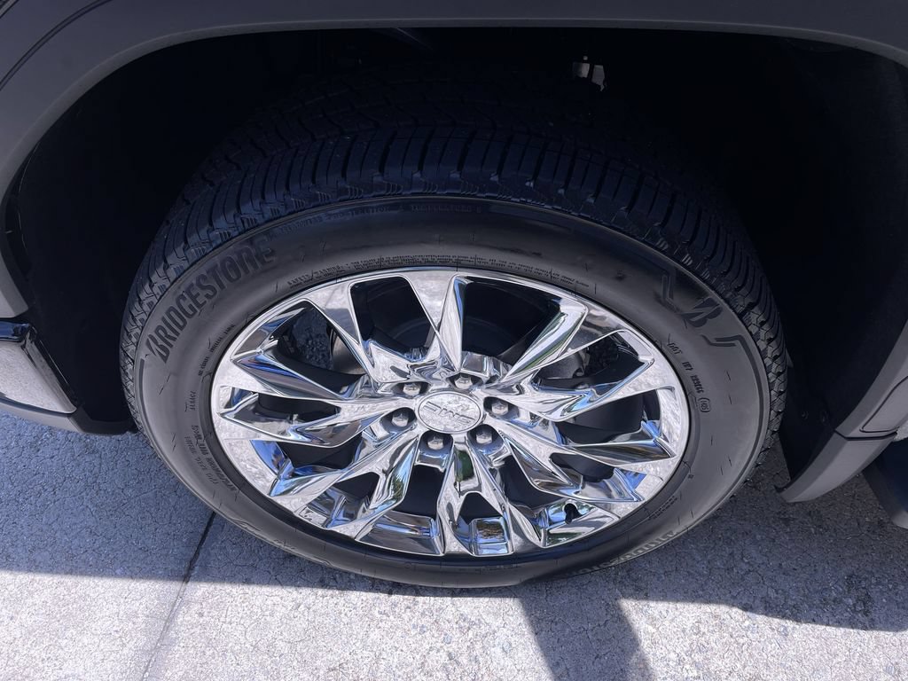 Certified 2025 GMC Sierra 1500 Denali AWD/4WD image 33