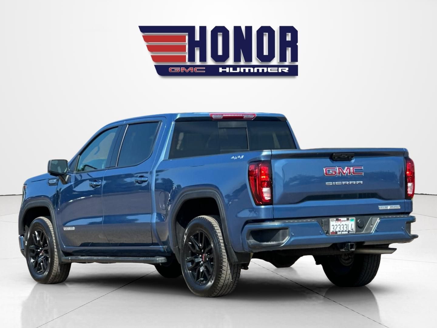 Used 2026 GMC Sierra 1500 Elevation w/ Elevation Premium Package AWD/4WD image 6