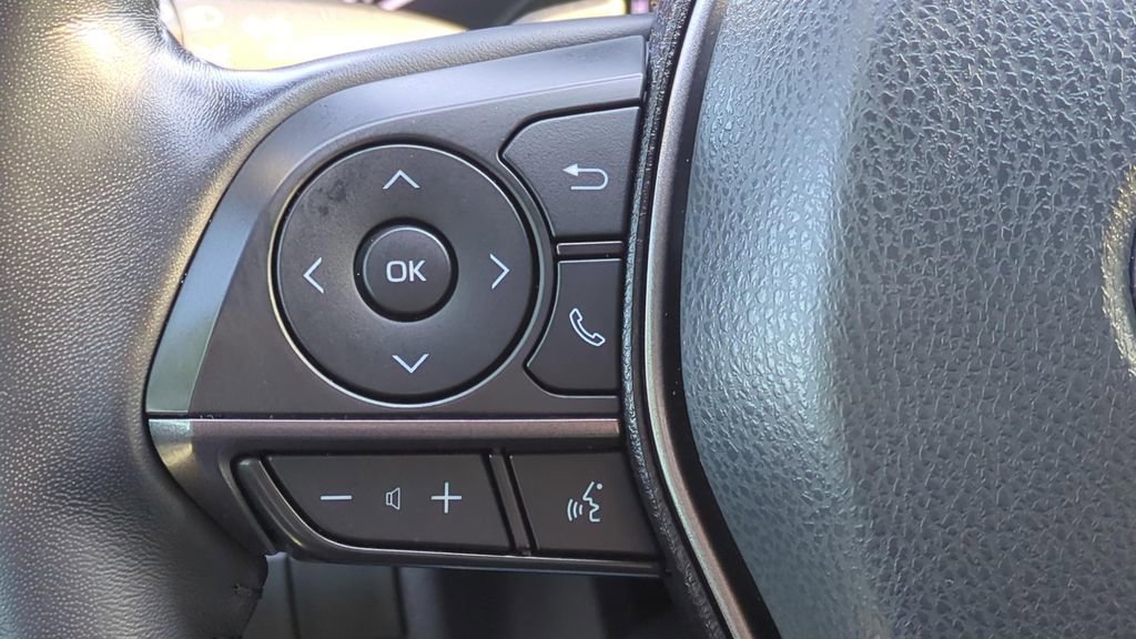 Certified 2023 Toyota Camry SE w/ Convenience Package FWD image 20