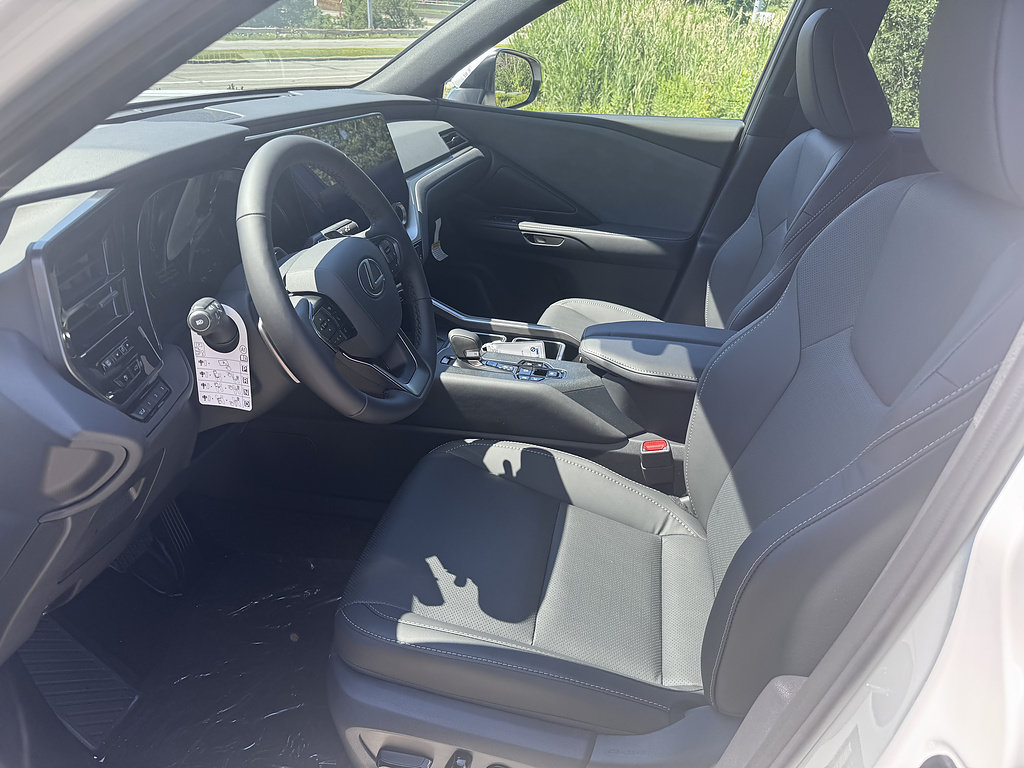 New 2026 Lexus TX 350 AWD w/ Technology Package image 12