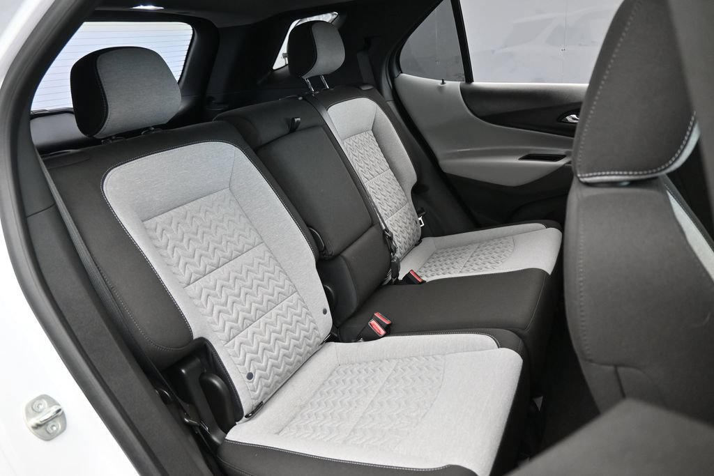 Used 2023 Chevrolet Equinox LS FWD image 42