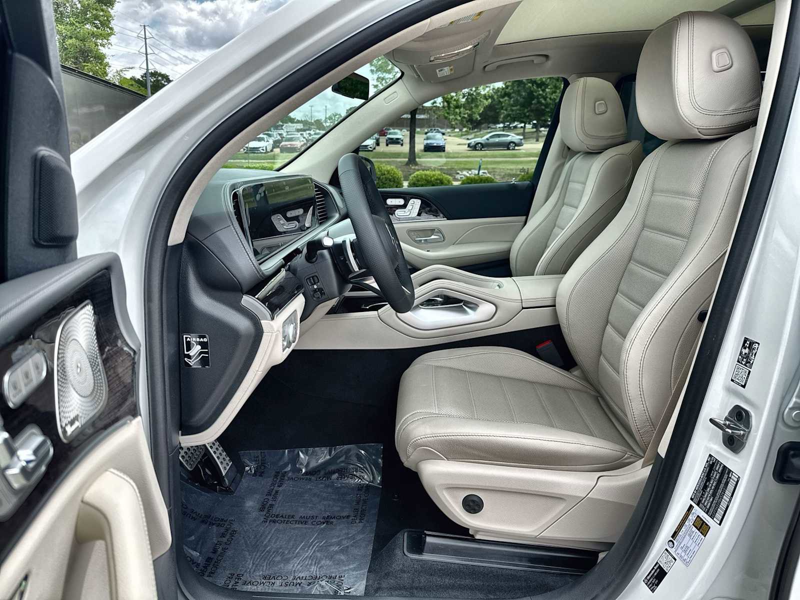 New 2026 Mercedes-Benz GLS 450 4MATIC image 2