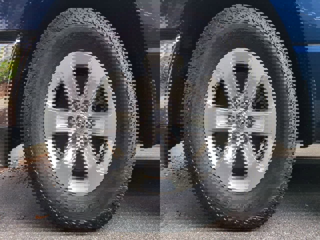 Used 2023 RAM 1500 Laramie image 14