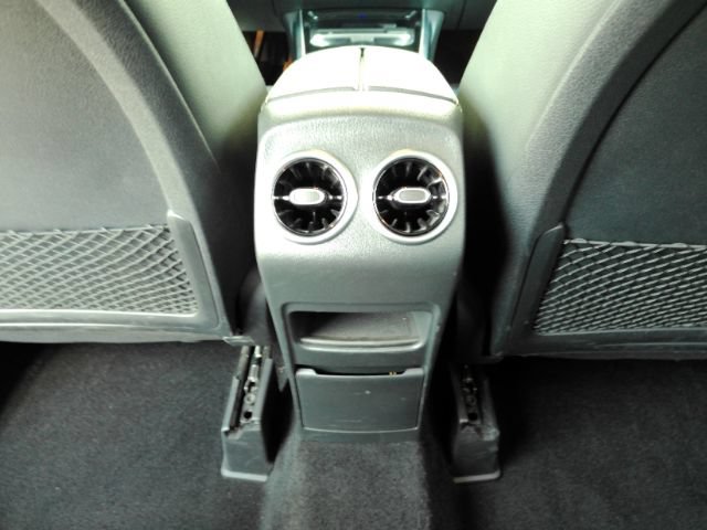 Used 2024 Mercedes-Benz GLB 250 w/ Exclusive Package image 29