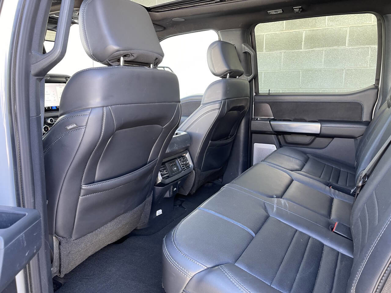 Used 2026 Ford F350 Platinum AWD/4WD image 25