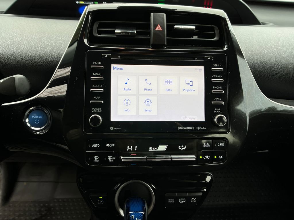 Used 2022 Toyota Prius Prime LE image 17