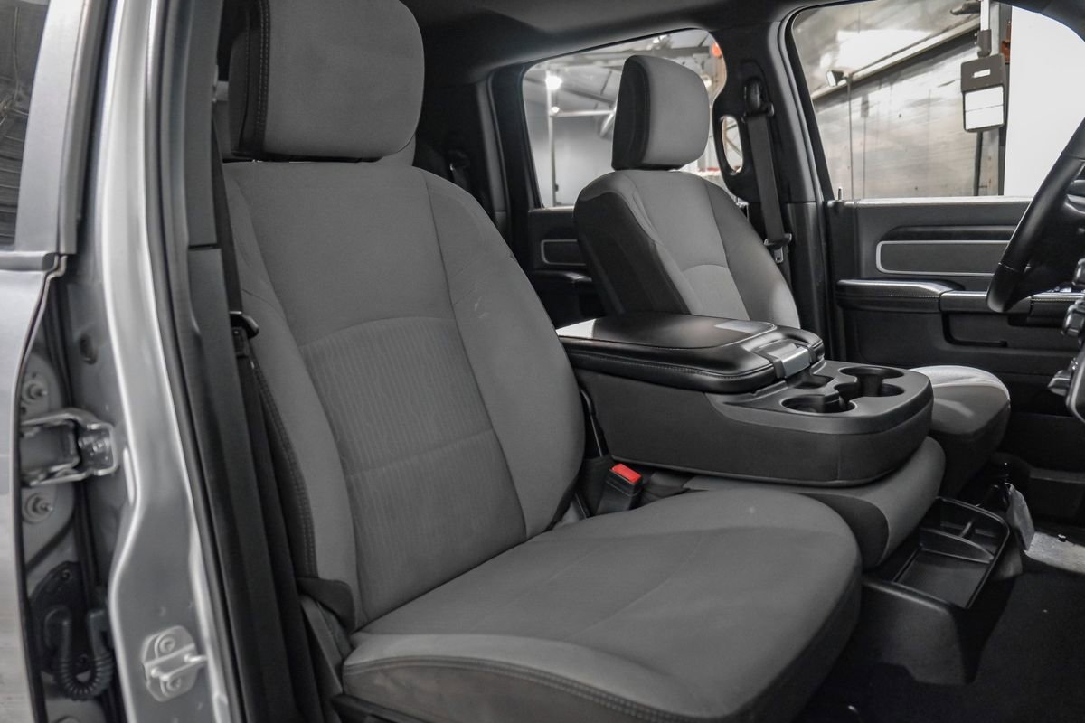 Used 2022 RAM 3500 Lone Star image 35