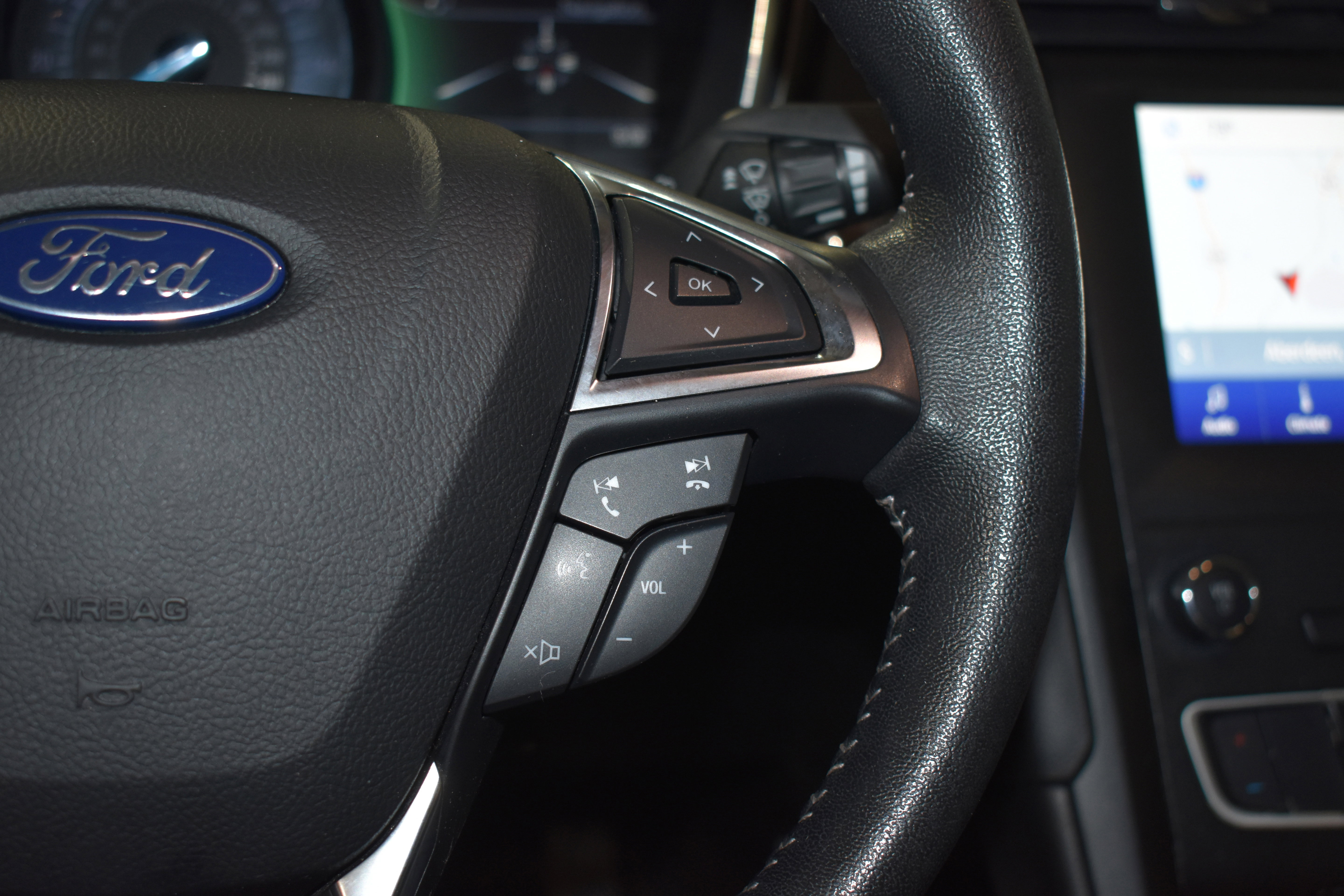 Used 2020 Ford Fusion SE w/ Equipment Group 151A image 13
