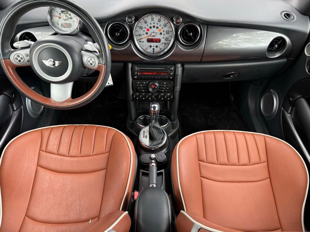Used 2008 MINI Cooper Convertible w/ Sidewalk Pkg FWD image 18