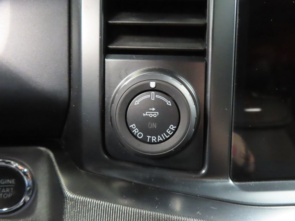 Used 2024 Ford F250 Platinum image 51