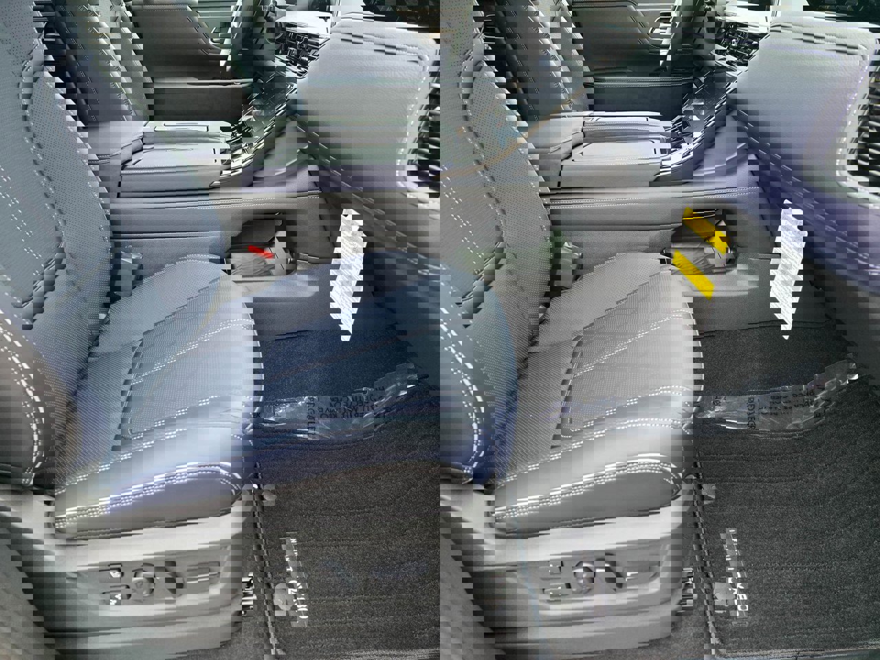 New 2026 INFINITI QX80 4WD image 49