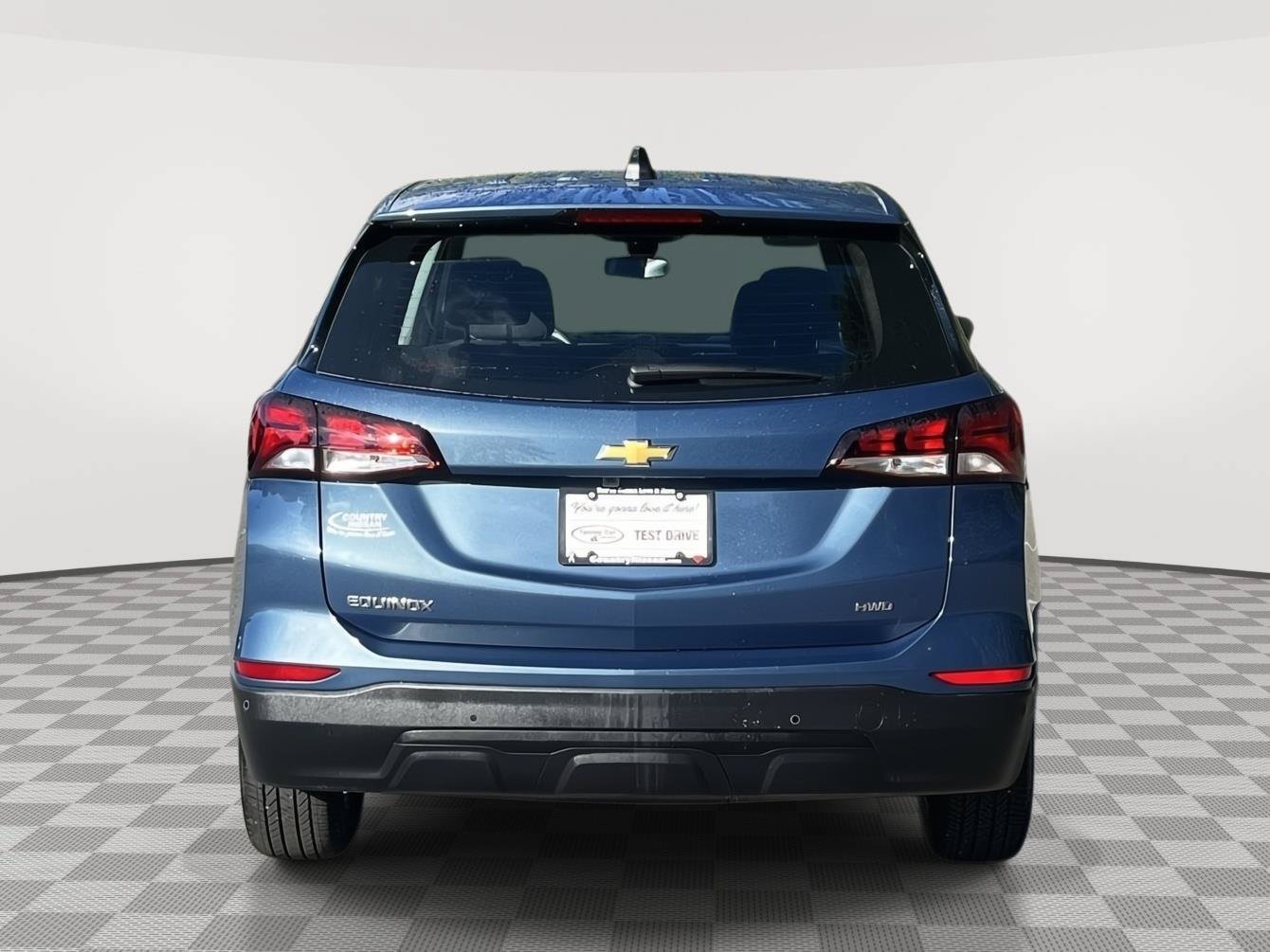 Used 2024 Chevrolet Equinox LS w/ Driver Confidence II Package AWD/4WD image 6