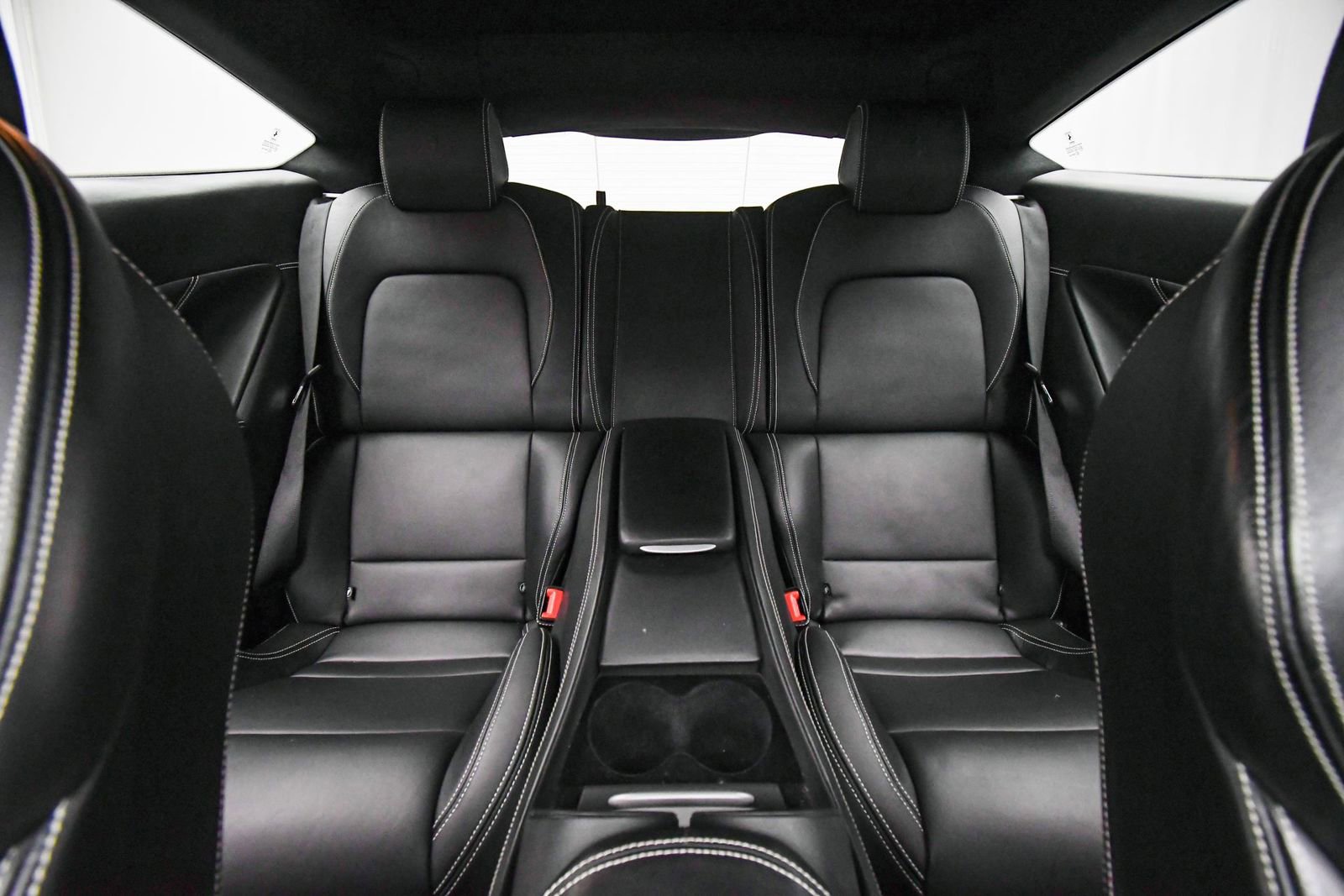 Used 2015 Ferrari FF image 18