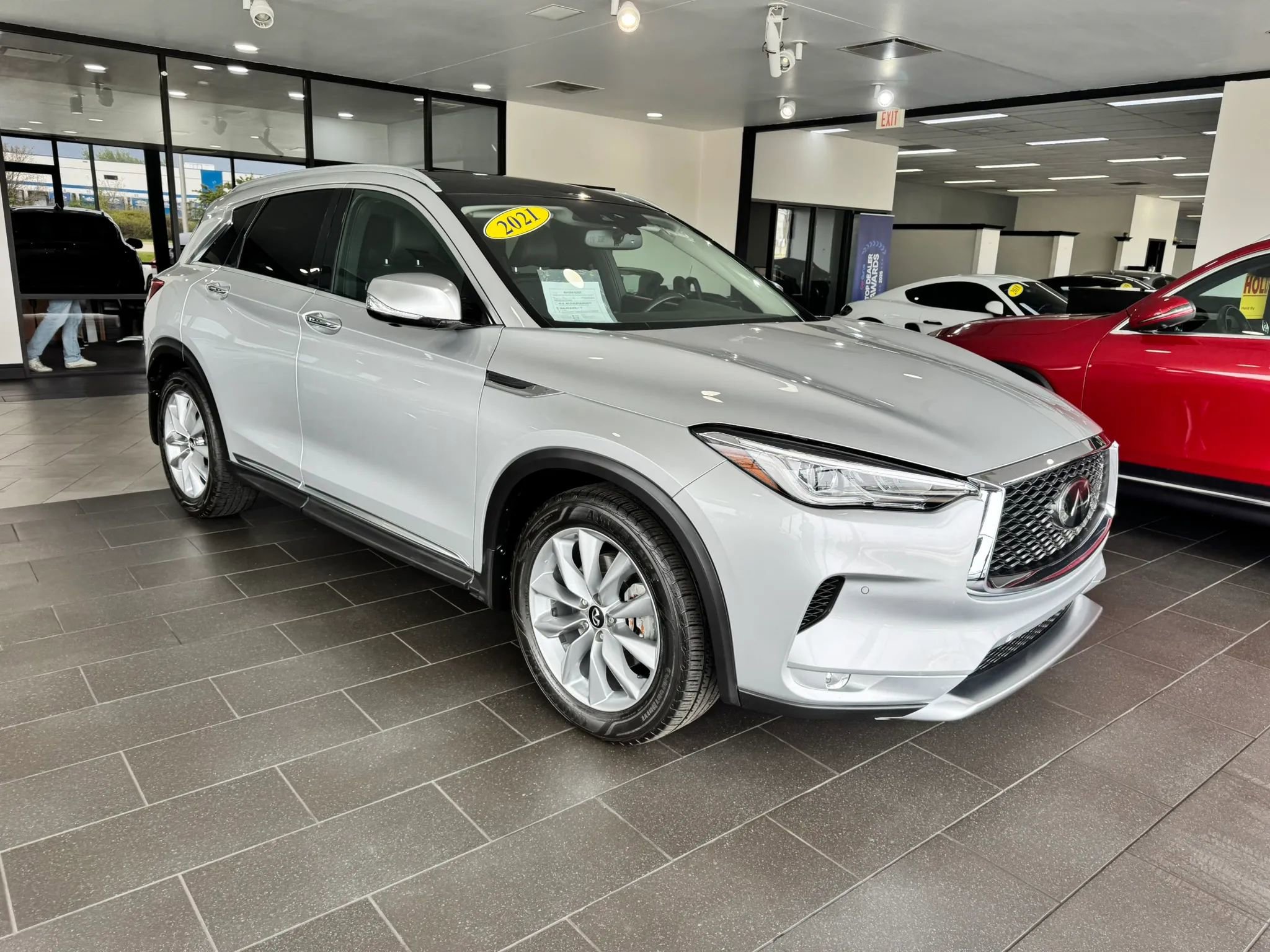 Used 2021 INFINITI QX50 Essential w/ Convenience Package FWD image 6