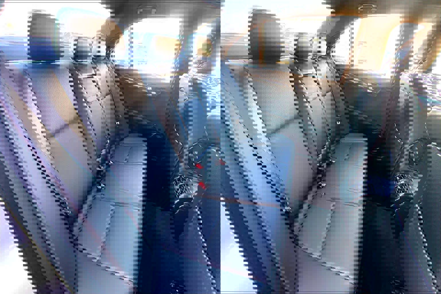 Used 2008 Mercedes-Benz C 350 Sport image 18