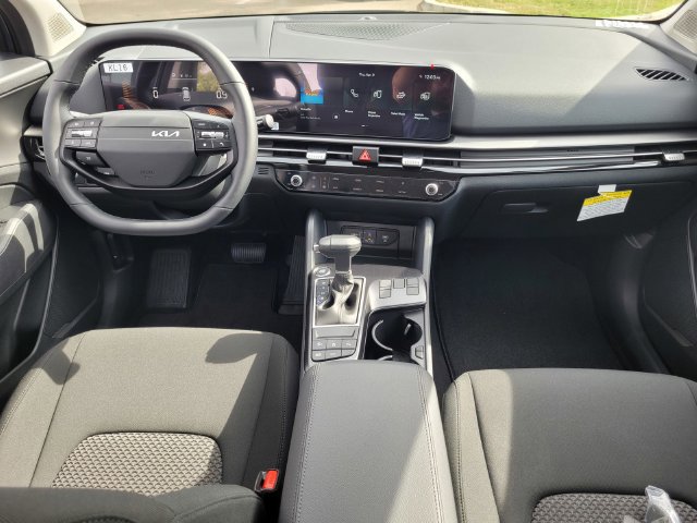 New 2026 Kia Sportage LX FWD image 8