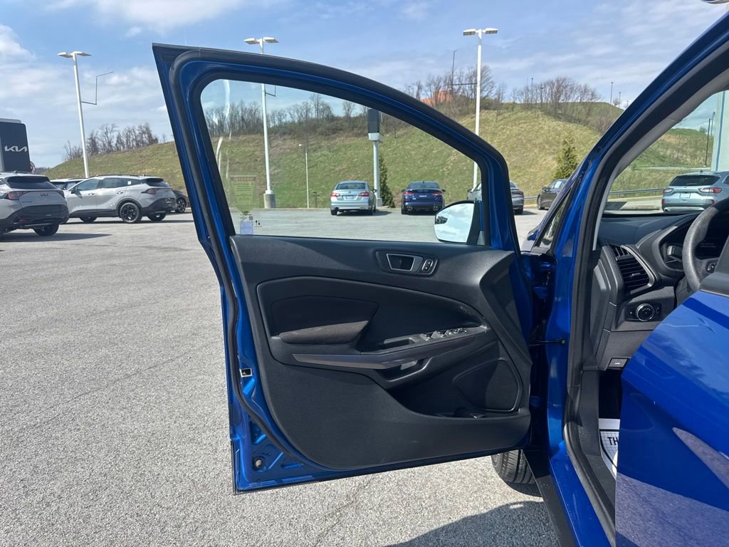 Used 2021 Ford EcoSport SE image 25
