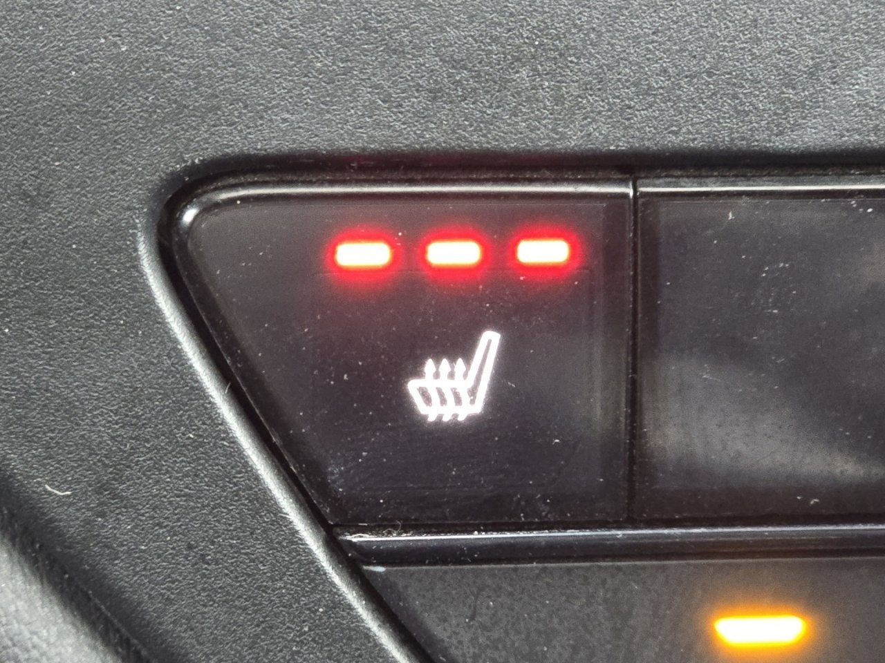 Certified 2023 Honda Accord EX image 8