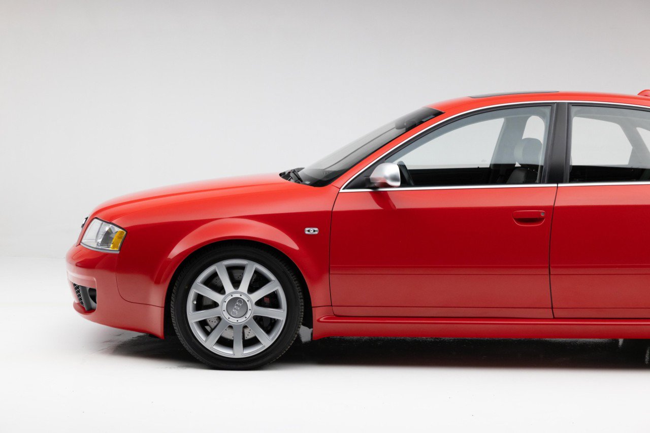 Used 2003 Audi RS 6 AWD/4WD image 17