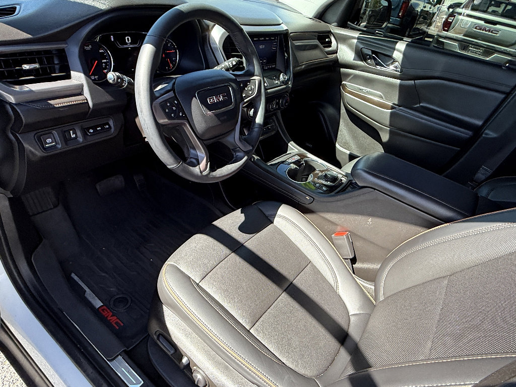 Used 2023 GMC Acadia AT4 w/ Technology Package AWD/4WD image 12