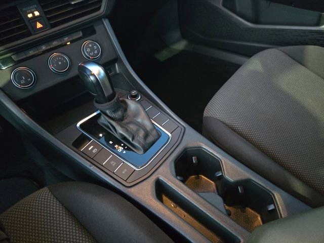 Used 2021 Volkswagen Jetta S image 23