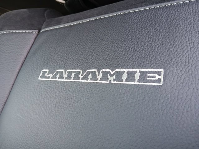 New 2026 RAM 2500 Laramie AWD/4WD image 14