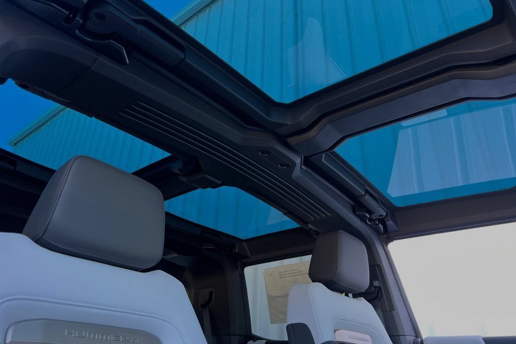 New 2024 GMC Hummer EV 3X w/ Omega Edition AWD/4WD image 13