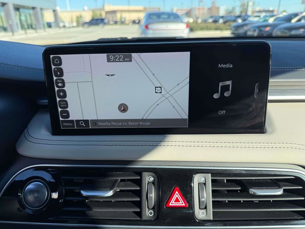 Used 2023 Genesis G70 2.0T w/ Sport Prestige Package image 29