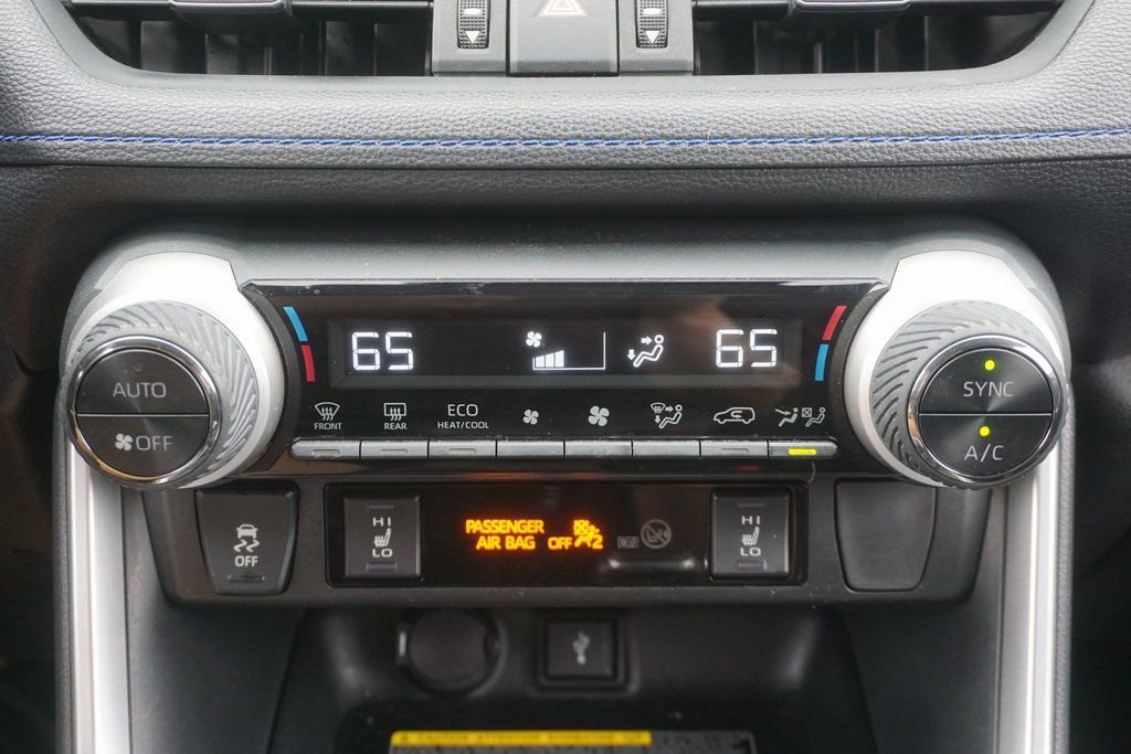 Used 2020 Toyota RAV4 XSE image 14