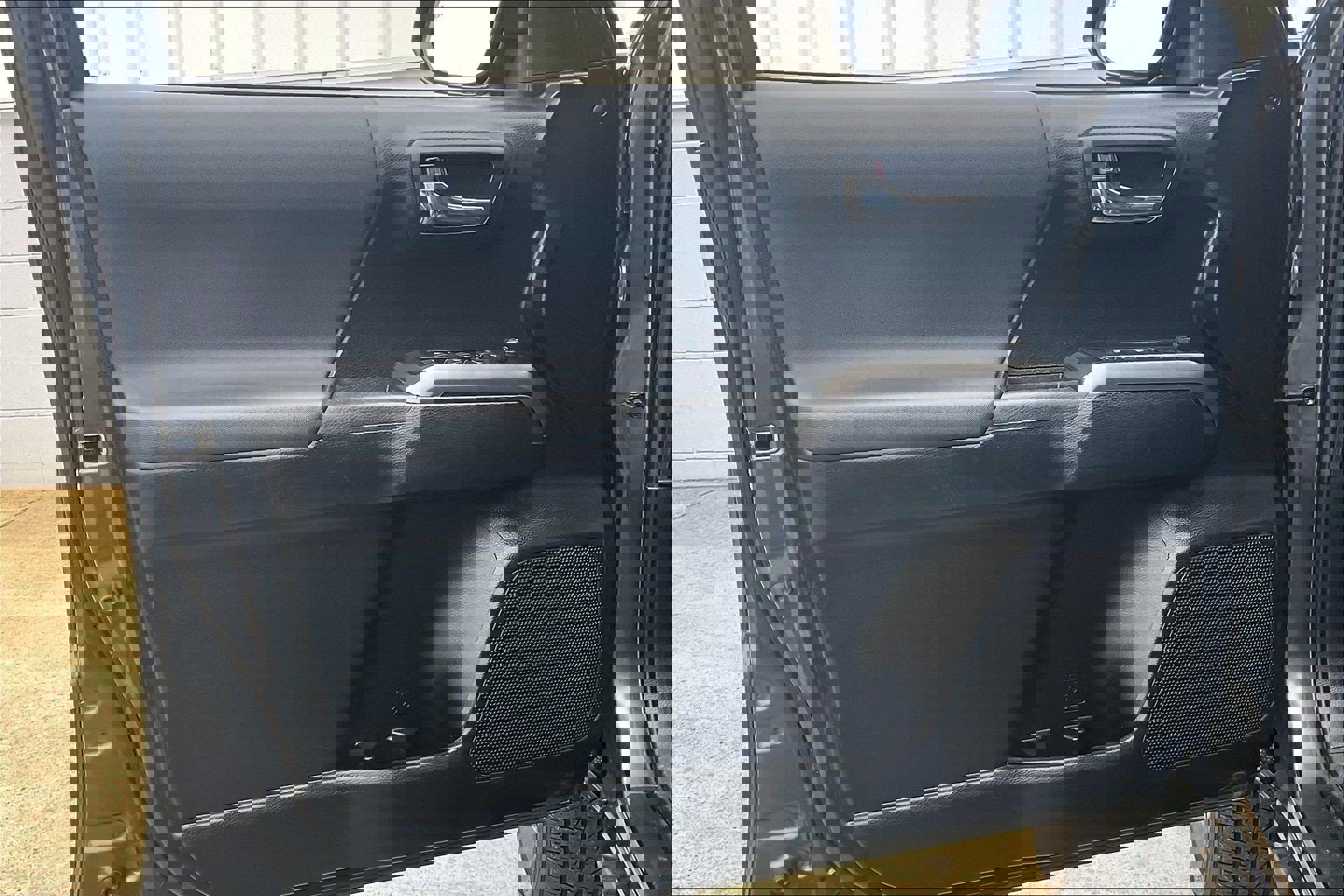 Used 2021 Toyota Tacoma TRD Sport w/ Technology Package image 27