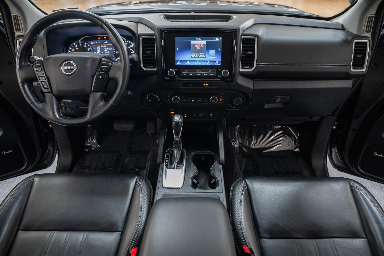 Used 2023 Nissan Frontier SV w/ SV Premium Package image 26