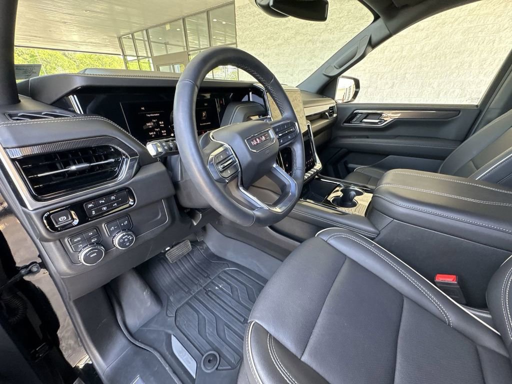 Certified 2025 GMC Yukon Elevation image 10