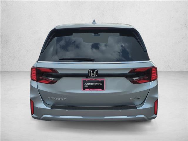 New 2026 Honda Odyssey Touring image 5