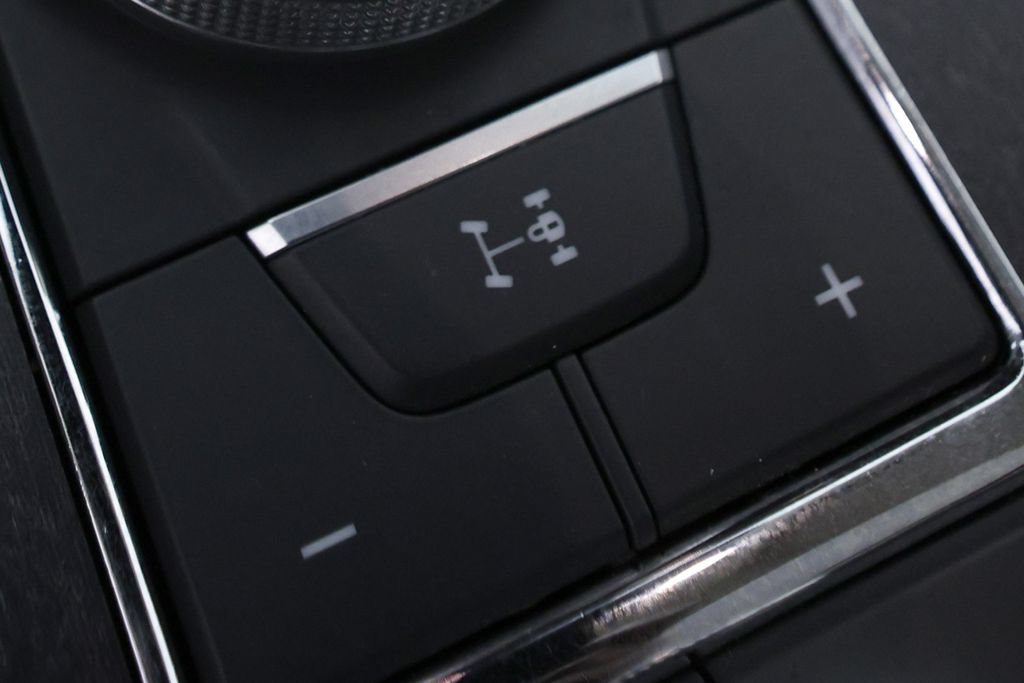 Used 2024 Ford Expedition Max Platinum AWD/4WD image 25