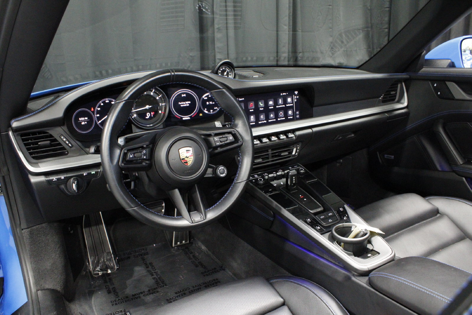 Used 2022 Porsche 911 Carrera 4S AWD/4WD image 4