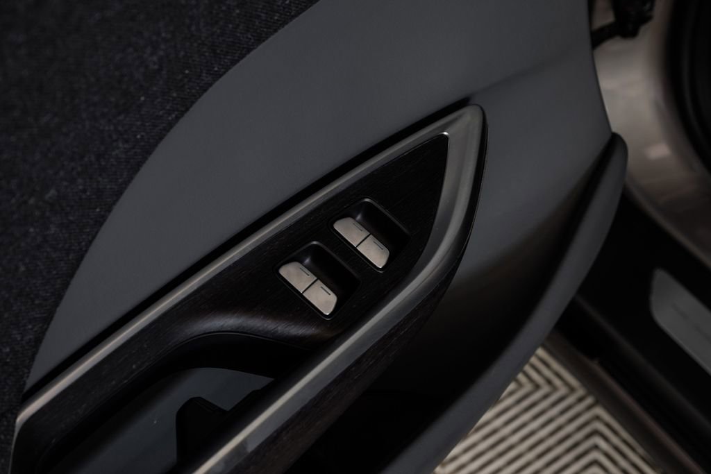 Used 2024 Lucid Air Touring image 54