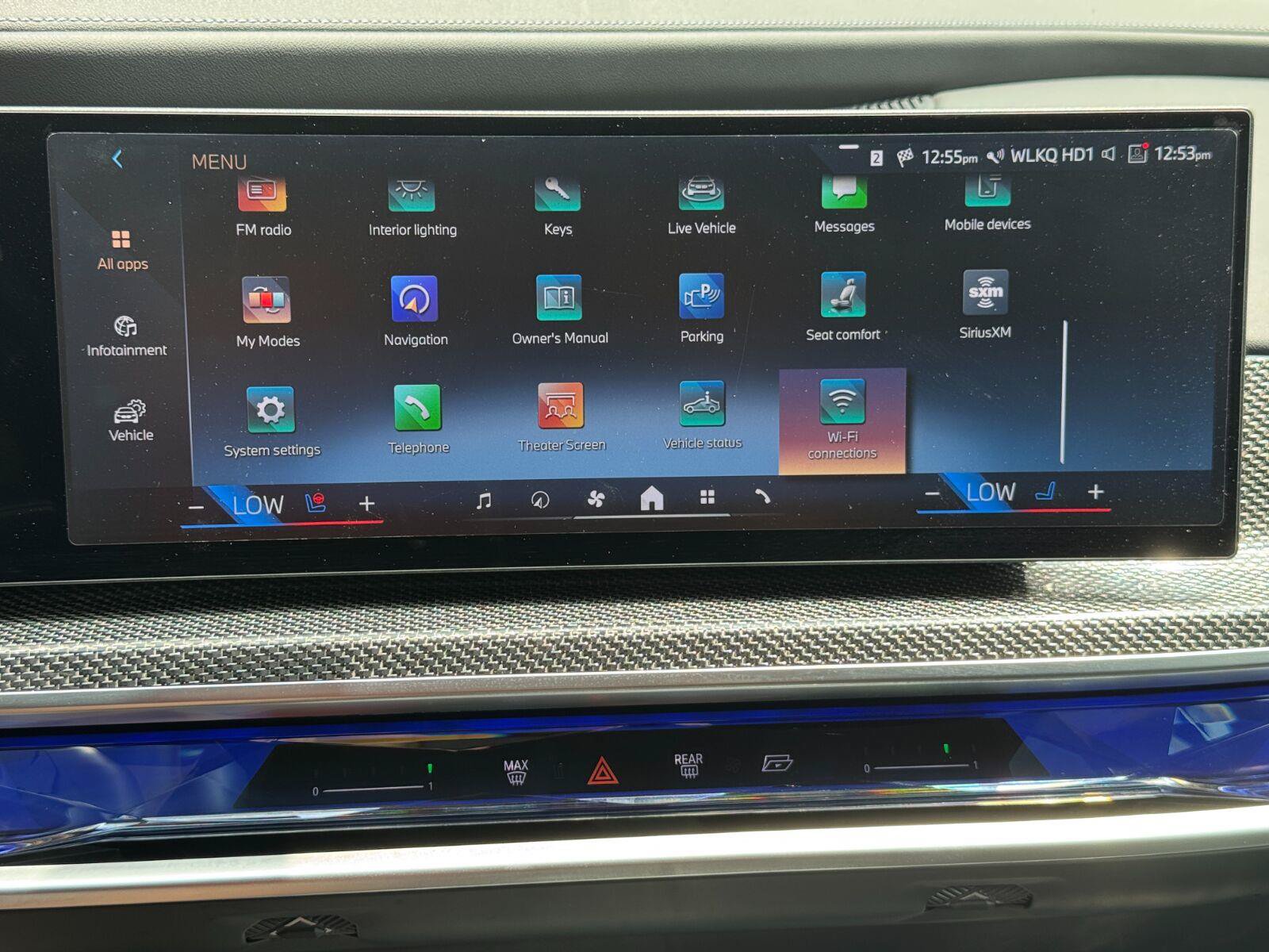 Used 2024 BMW i7 eDrive50 w/ M Sport Package RWD image 29