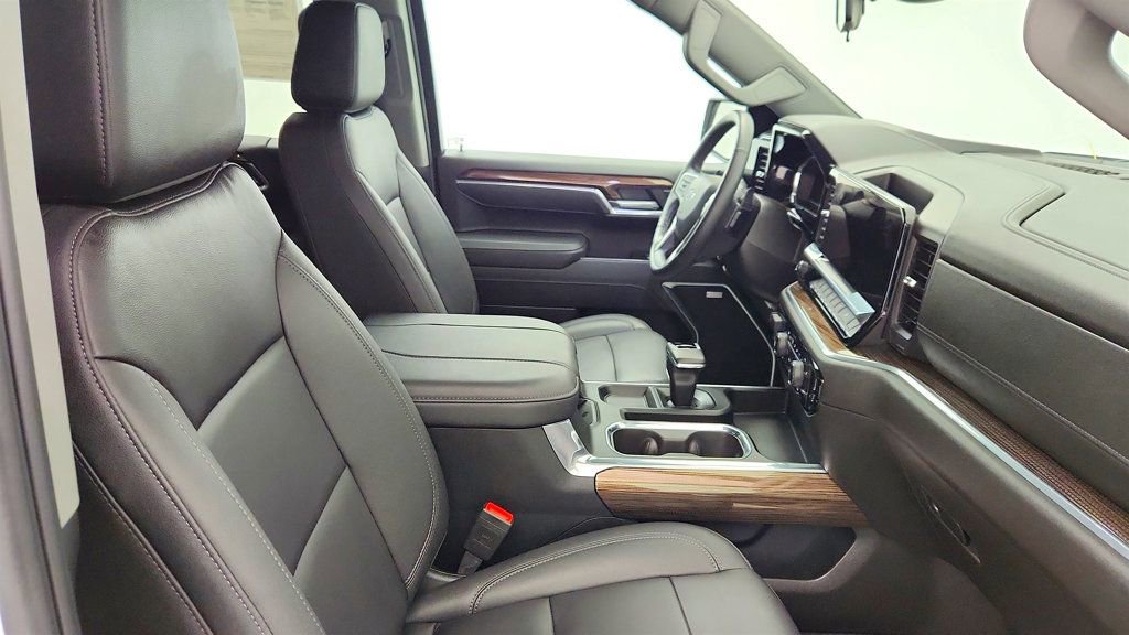 Used 2025 Chevrolet Silverado 1500 RST w/ RST All Star Premium Package image 23