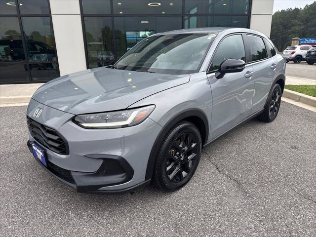 Used 2025 Honda HR-V Sport image 1